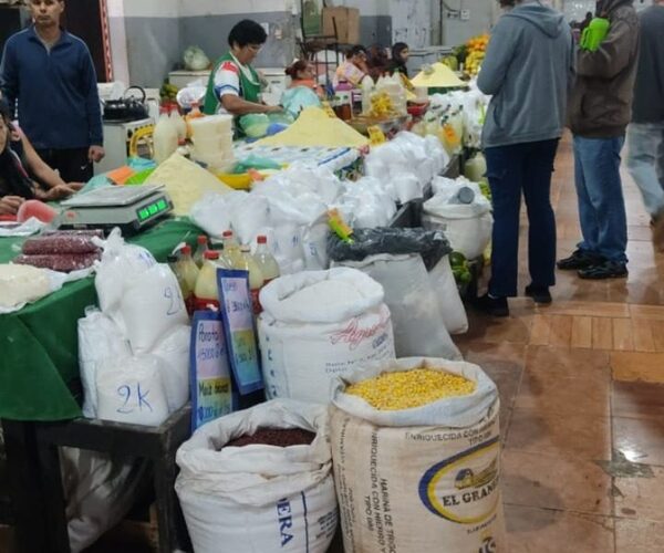 Feria con horario especial por Semana Santa