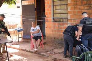 Detienen a microtraficante que operaba desde su casa en Luque - Policiales - ABC Color