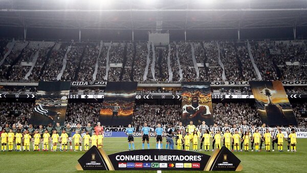 El campeón Botafogo se recupera ante Carabobo