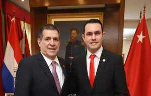 Senador y líder político de Itapúa visita al Presidente de la ANR: analizaron la actualidad política y trazaron estrategias para mejorar el bienestar de la ciudadanía