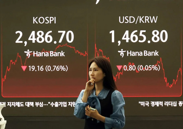 Las bolsas de Asia vuelven al rojo por la entrada en vigor de los aranceles recíprocos de EE.UU. | Internacionales | 5Días
