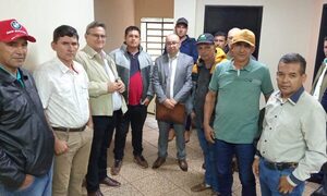 Intendente de Itakyry pide voluntad política para titular tierras de Chino Cue para los campesinos – Diario TNPRESS