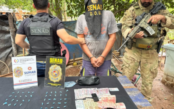 Capturan a narcotraficante con 54 dosis de crack en operativo de SENAD en Yaguarón