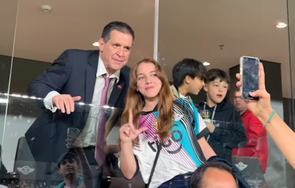 Versus / El mensaje de Horacio Cartes por el gran momento que vive Libertad