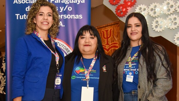 Segundo día del Congreso de TEA PY