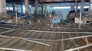 Derrumbe en shopping china en CDE: Rescataron a una persona