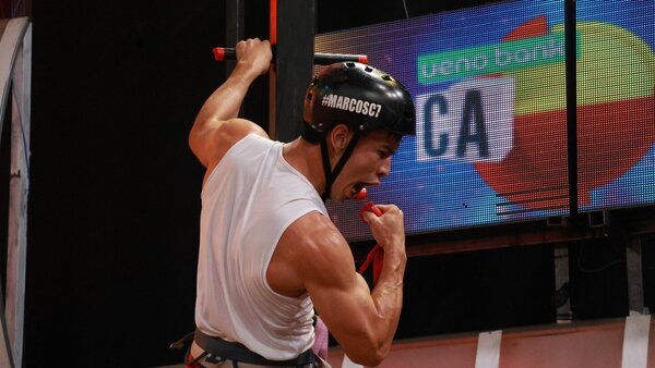 Marcos le sacó la chapa de campeón a los competidores del equipo Amarillo