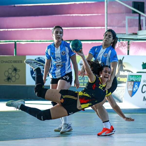 Balonmano Nacional: Empezó la fiesta en Caaguazú - Polideportivo - ABC Color