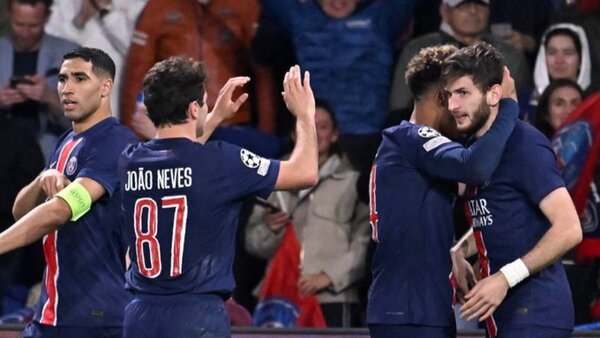 El PSG doblega al Dibu y al Aston Villa