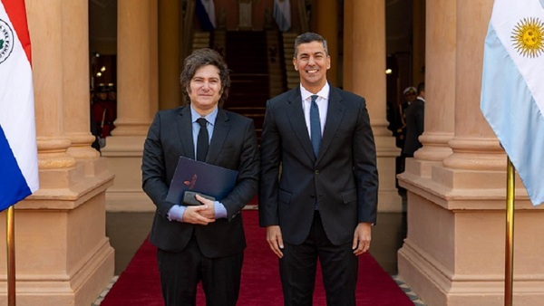 Paraguay y Argentina «profundizan» lazos políticos y comerciales