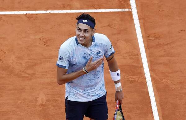 Tenis: Tabilo derrota a Djokovic y sigue con el sueño Montecarlo - Polideportivo - ABC Color