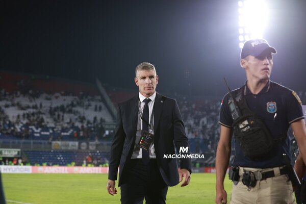 Versus / Palermo: "En caliente no voy a tomar ninguna decisión"