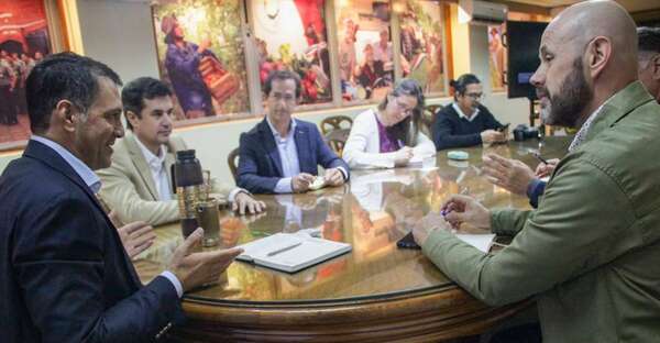 Paraguay y la FAO trazan hoja de ruta para el desarrollo sostenible de la acuicultura