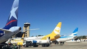 Vuelos cancelados por huelga aeroportuaria en Argentina - 1000 Noticias