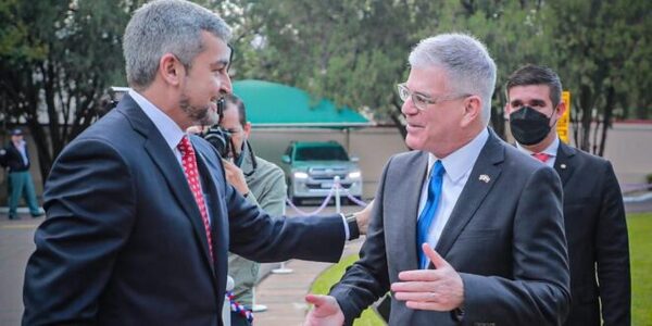 Confirman persecución a Cartes con alianza Ostfield- Abdo