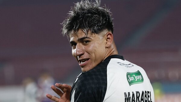 Marabel sentencia el triunfo de Palestino
