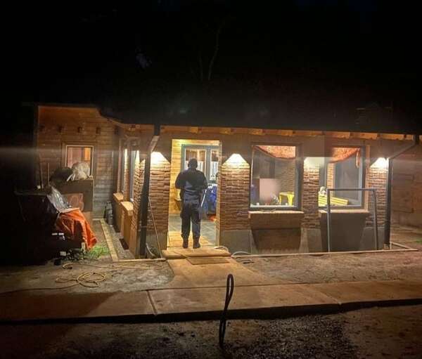 Carmen del Paraná: se enfrentó a tiros con presuntos asaltantes e impidió atraco domiciliario - Policiales - ABC Color
