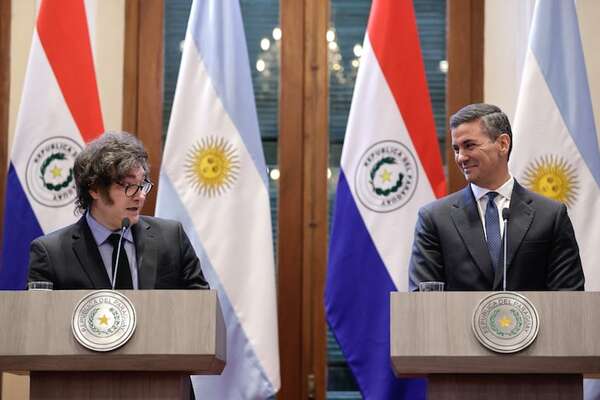 Ministro confirma que se habló de Yacyretá, Aña Cuá y el gasoducto en reunión Peña-Milei - Economía - ABC Color