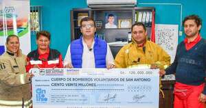 La Nación / Bomberos Voluntarios de San Antonio reciben millonaria donación