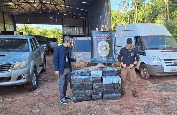 Senad desmantela base narco e incauta drogas y vehículos en la frontera con Brasil | DIARIO PRIMERA PLANA