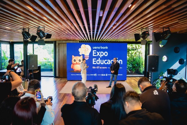 ueno bank se unió a la Expo Educación 2025 - trece