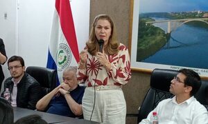 “ESTAMOS PODRIDOS”: Médicos no creen en la ministra de Salud y exigen el Gran Hospital del Este