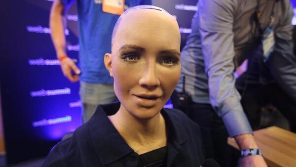 Sophia, la famosa robot humanoide, vendrá a Paraguay