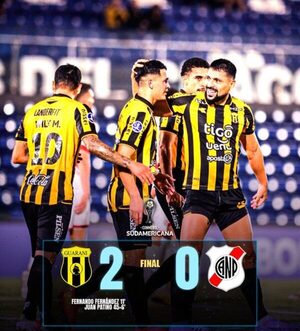 Guaraní cumple en casa y se coloca como líder en la Copa Sudamericana
