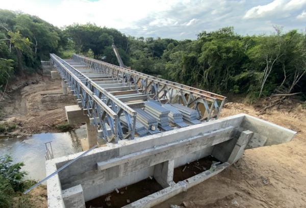 Cordillera: puente metálico en la compañía Tacuara está muy avanzado - .::Agencia IP::.