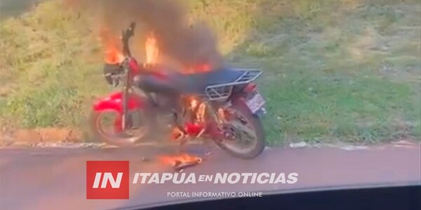 QUEMÓ SU MOTOCICLETA PARA NO ENTREGARLA A LOS DE TRÁNSITO