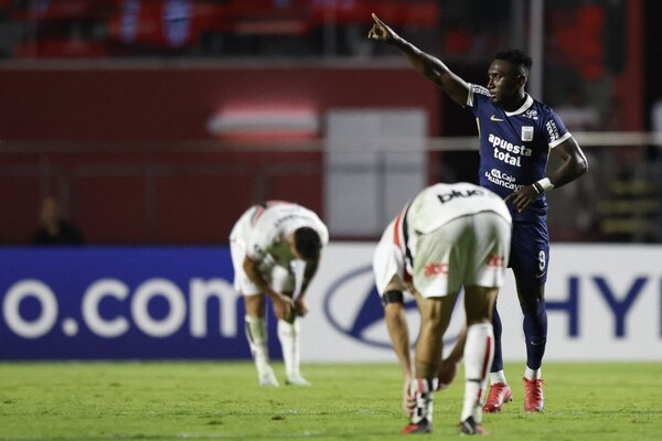 Versus / Paridad entre Alianza Lima y Sao Paulo que hace líder exclusivo a Libertad