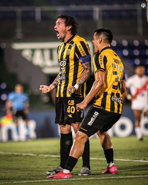 Guarani mete un triunfo clave y lidera su grupo en la Sudamericana - .::Agencia IP::.