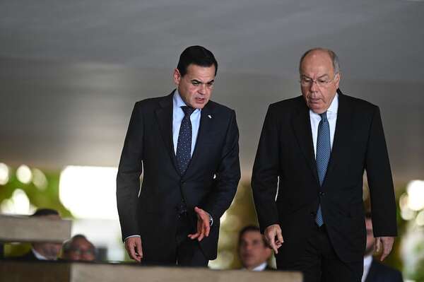Canciller Ramírez, cara a cara con el brasileño Vieira por caso espionaje - Mundo - ABC Color