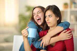 ¿Qué pasa si abrazás a alguien (o algo) cada día por un mes?: los beneficios  - Estilo de vida - ABC Color