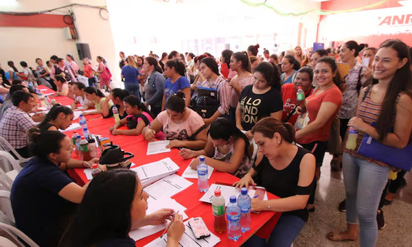 Feria de empleo abre 200 vacantes sin requisitos excluyentes de edad ni escolaridad - OviedoPress