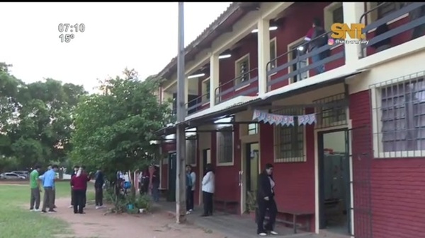 Clases continúan con normalidad en colegio Luis Alberto de Herrera tras amenaza en redes - SNT