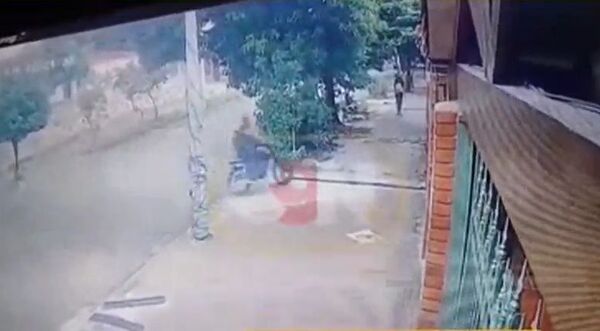 ¡Acosador suelto en Barrio Obrero!