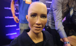 Sophia, la robot humanoide, llega a Paraguay para un evento histórico - OviedoPress