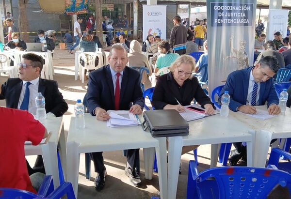 Visita de inspección en la Penitenciaría Regional de Emboscada Antigua