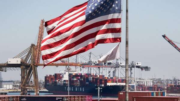 Ingresos aduaneros de EEUU aumentaron m谩s de US$ 1.000 millones en un mes