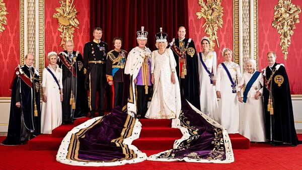 Carlos y Camila celebran el vigésimo aniversario de su boda