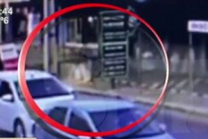 Detienen a hombre por manosear y golpear a una mujer que esperaba bus frente a un colegio en Ñemby - SNT