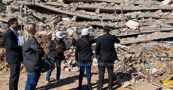Diario HOY | A una semana del derrumbe en Encarnación, Fiscalía aún no presenta avances