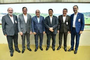 Presidentes del Congreso de Paraguay y Brasil visitan Itaipú acompañados por directores generales - ADN Digital
