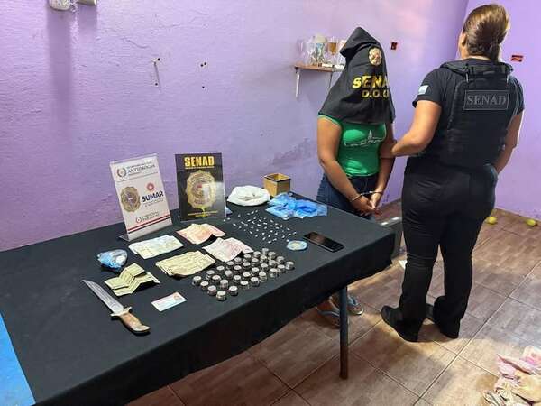 Detienen a una mujer por presunto microtráfico de drogas en Caacupé - Policiales - ABC Color