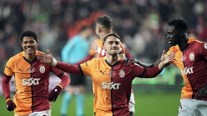 Galatasaray suma y sigue