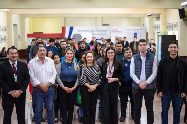 Feria de Empleo en la Gobernación permitió contrataciones inmediatas de jóvenes - ADN Digital