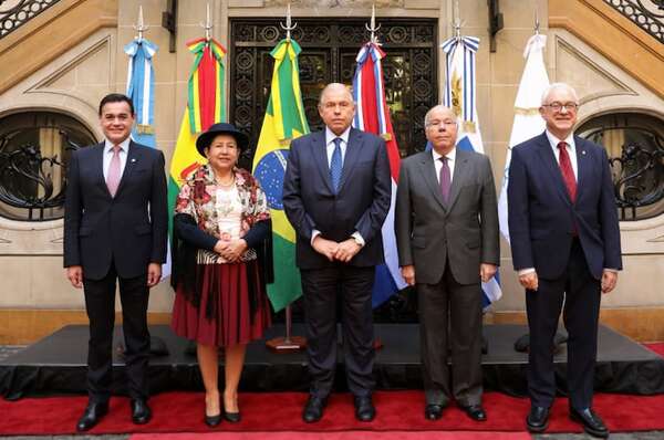 Cancilleres del Mercosur se reunieron en medio de tensión global: ¿Qué resolvieron? - Economía - ABC Color