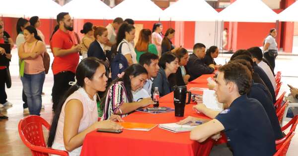 La Nación / ANR abre oportunidades a bachilleres y adultos