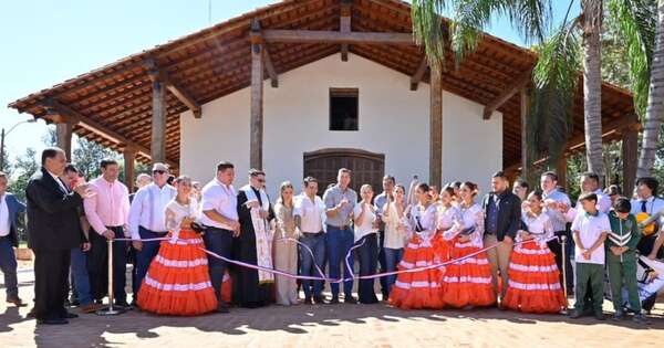La Nación / Peña inaugura reformas de la iglesia San Joaquín en Caaguazú